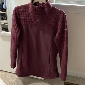 Columbia quilted half button pullover with pockets
